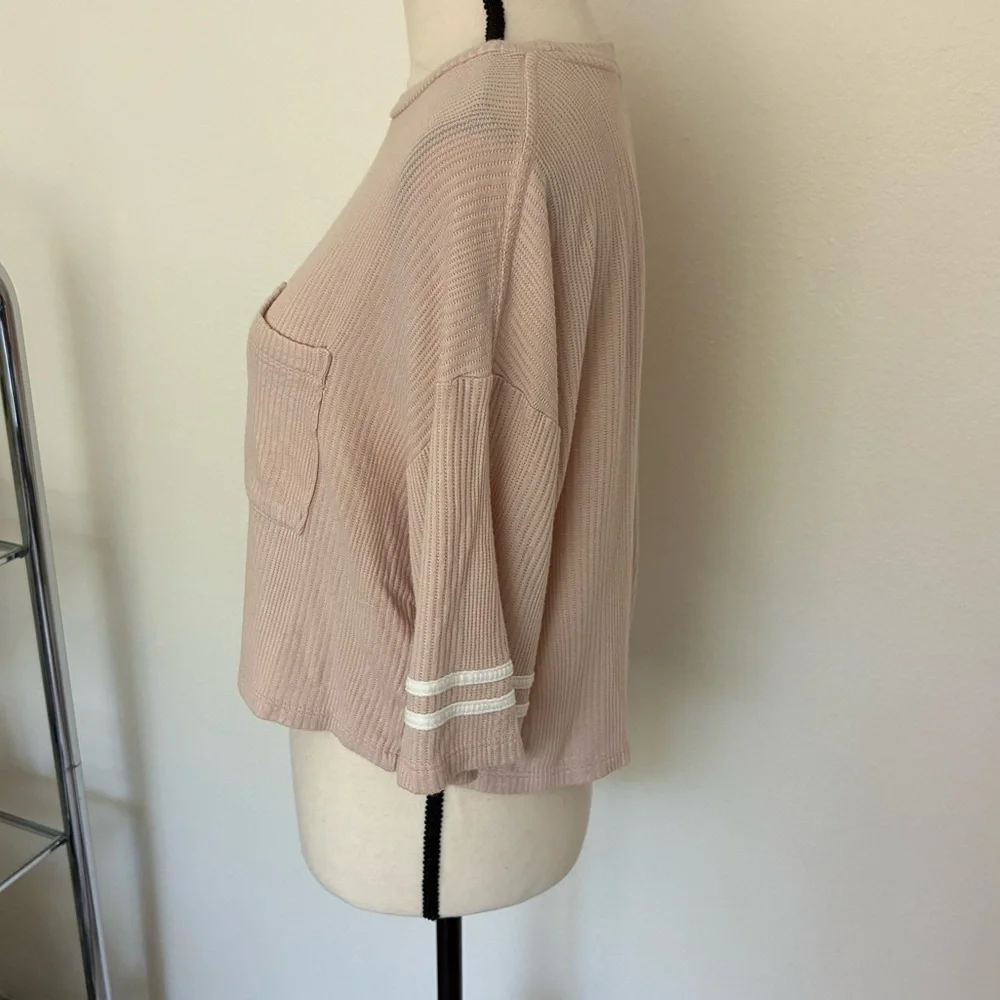 Joah Brown Boxy Oversized Cropped Tee - Picture 3 of 9